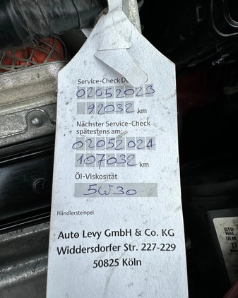 Toyota Auris cena 59900 przebieg: 100400, rok produkcji 2017 z Stąporków małe 781